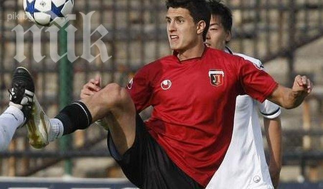 Рони Абушев подписа официално със Славия