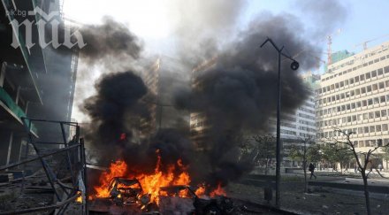 взрив уби четирима търговски център доха