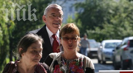 диаманти картини хиляди левове изчезнали обира имението огнян донев