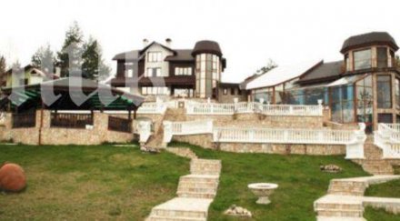 домът покосения инфаркт иракски бизнесмен разлог продава 700 000