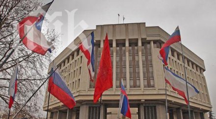 въоръжени мъже превзеха летището крим