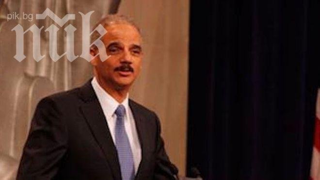 Приеха правосъдния министър на САЩ в болница