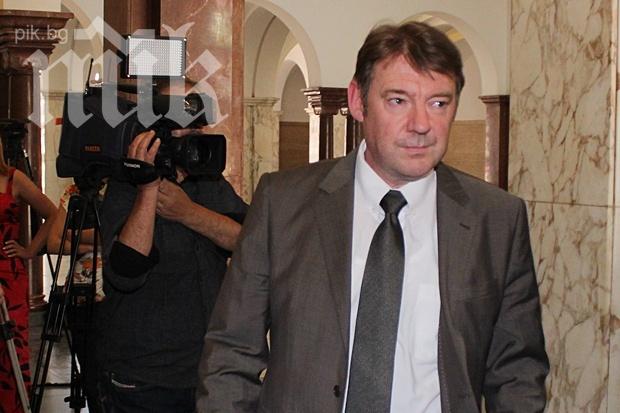 Три престъпни групи, източили над 30 млн. лева от бюджета, са разбити при шумните акции вчера