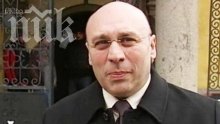 Лафазанов взима по 13 бона на месец, бяга от "Комиците"
