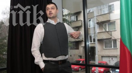 николай бареков облече бронежилетка опита атентат атакува борисов росен петров вече охрана обновена