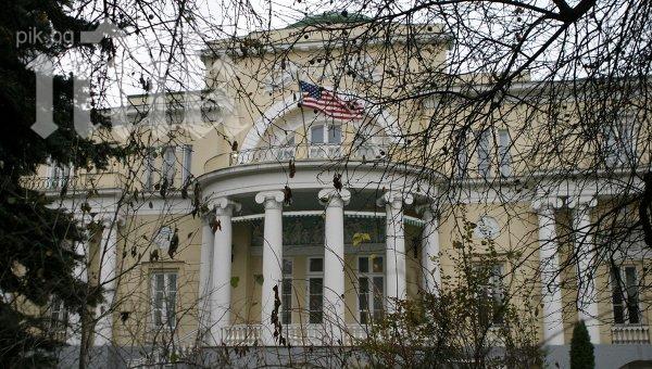 Посланиците на САЩ, Великобритания и Канада напуснаха Москва