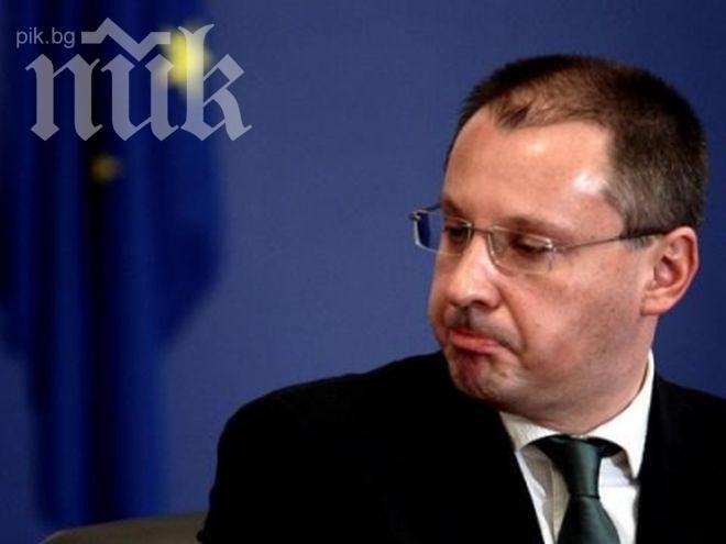 Станишев в Рим: Искаме политиката в Европа да се обърне към проблемите на хората