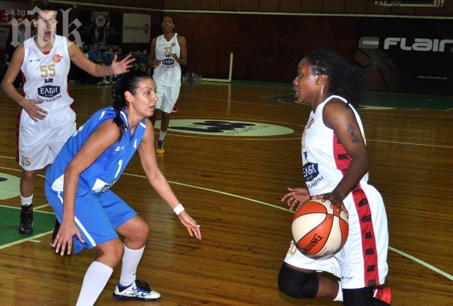 Заплашиха с убийство една от американките в баскетболния Хасково 