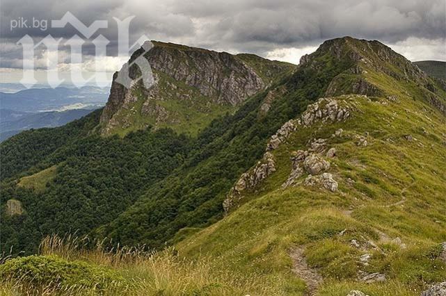 Тръпки да те побият! Историите на трите най-зловещи места в България (снимки и видео)