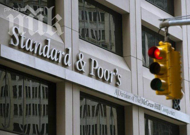 Кипър търси изход от нов фалит