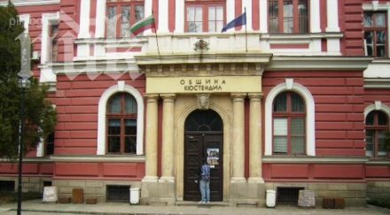 130 повишение заплатите софийските солисти