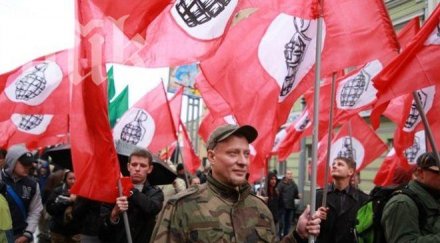 нелегална руска националистическа формация праща доброволци крим