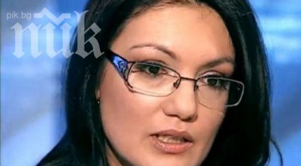 ася петрова година води компроматна война мен