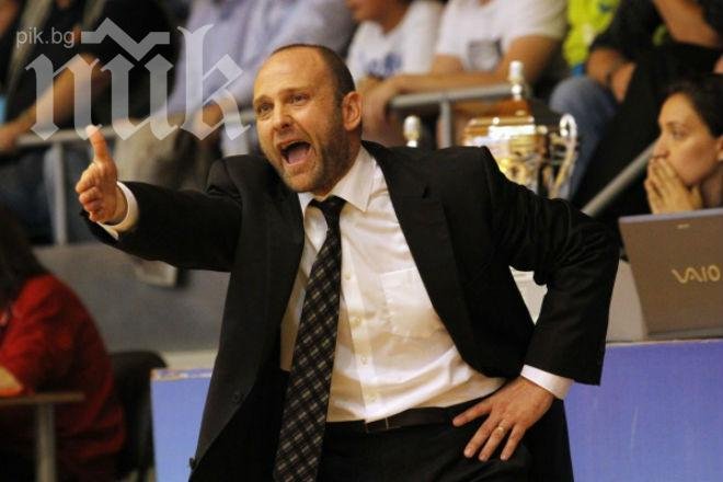 Тити Папазов съзря заговор, искал да подаде оставка