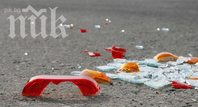 37-годишен мъж с опасност за живота след катастрофа край село Тъжа