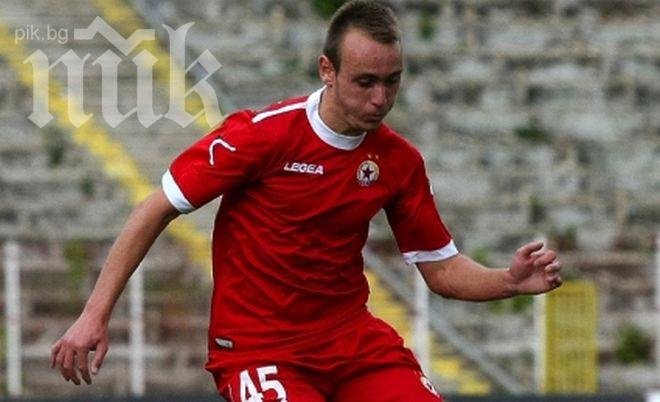 Талантът Григор Долапчиев отново извън групата на ЦСКА