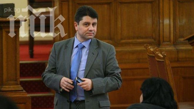 Ципов: Когато БСП и ДПС са на власт, промени се приемат в 12 без 3