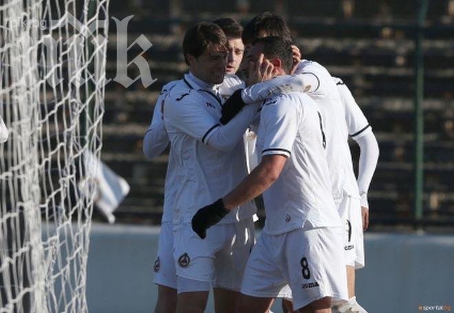 Славия разби Локомотив (Мездра) в контрола