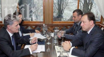 военните министри българия румъния обсъдиха взаимодействието нато
