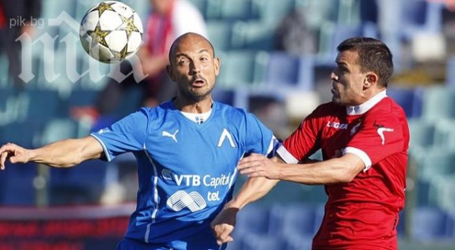 Левски – ЦСКА 0:0, „армейците“ играят с 10 души. Сектор Г се бие с полицията