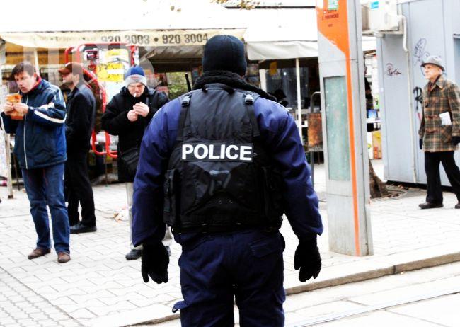 Арестуваха фенове преди Вечното дерби