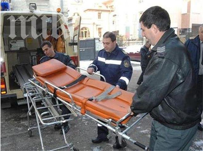 Шокираща изповед на майка, чиято дъщеря пострада след операция, отказват да я приемат в болница