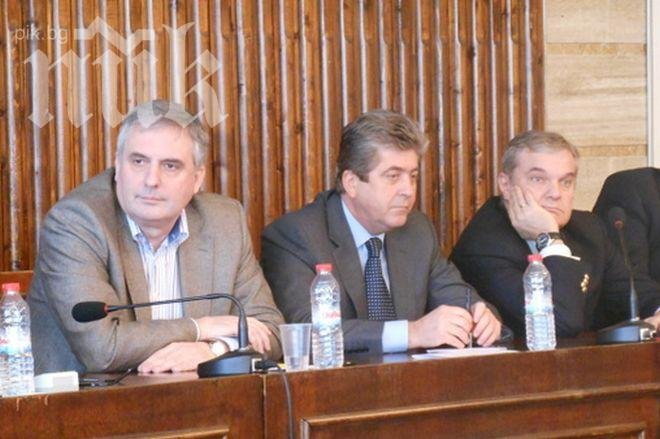 БСП за АБВ:  Няма европейска партия, която да си позволява такава двойнственост
