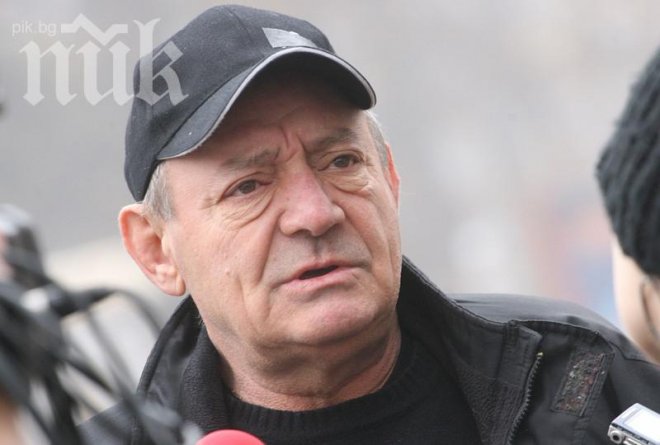 Край на напрежението: Антон Радичев прости на Стоянка Мутафова