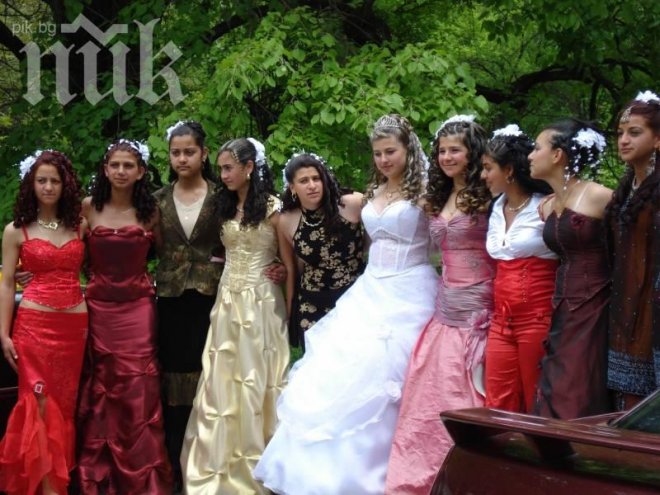 Роми вадят по 40 000 лева за булка