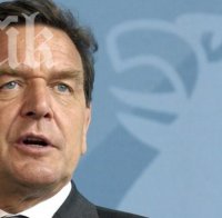 Шрьодер посочи грешки на ЕК в политиката към Украйна