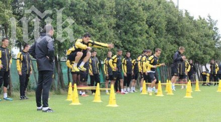 ботев готви пълен състав базата коматево