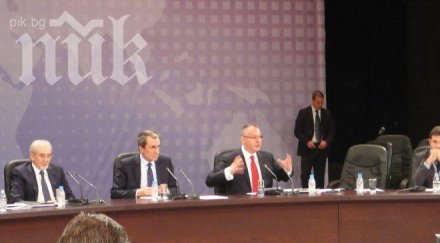 станишев пик въпросът назначи пеевски димна завеса