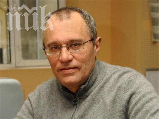 Въоръжени преровиха багажа на журналисти на БНТ в Крим, взеха им бронежилетките