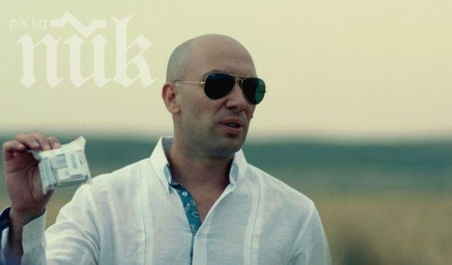 Грозен скандал! Захари Бахаров се нахвърли на шофьор: Скапаняк, ще ти с*рем на очилцата!