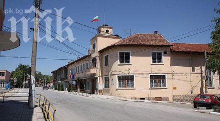 тийнейджърки катастрофираха едната бере душа