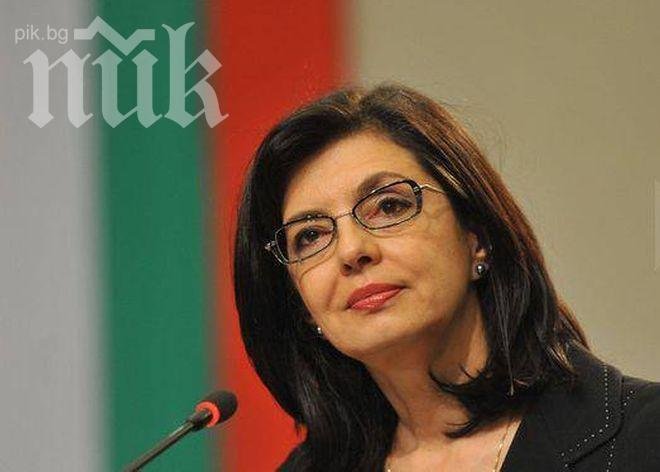Кунева: България винаги ли ще разчита на НАТО