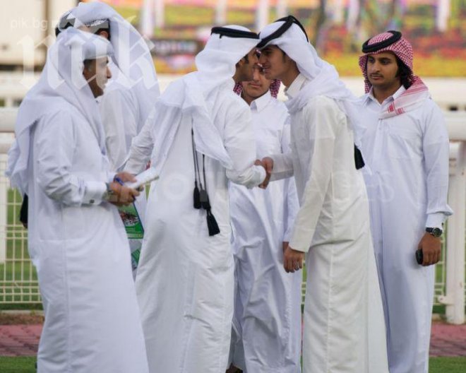 Докато Плевнелиев е в Катар, емирството се тресе от международен скандал