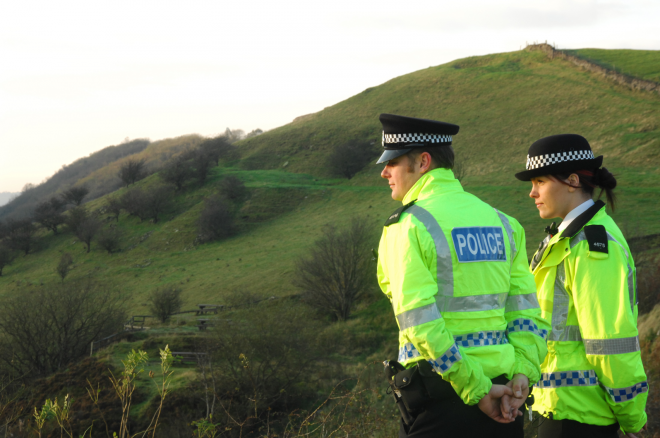 Четирима загинаха при катастрофа на хеликонтер в Англия