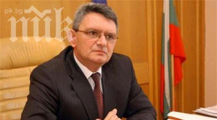 сметната палата властта поразява комисията защита потребителите