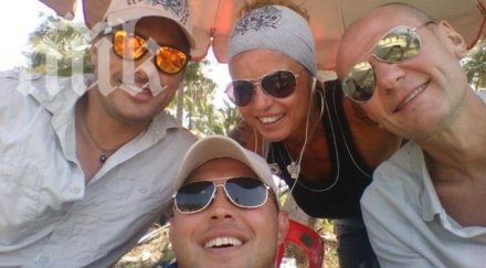 владо карамазов тъгува колеги