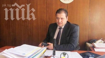 жесток бой пернишки мач пребит председателят общинския съвет