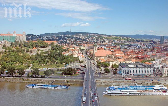 В Словакия избират президент