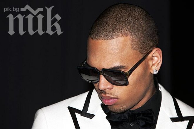 Арестуваха певецът Крис Браун