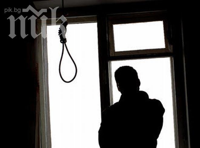 Мъж от Благоевград беше открит обесен