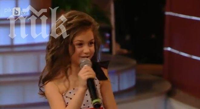 Фенове съветват Крисия да се яви и в „Англия търси талант“