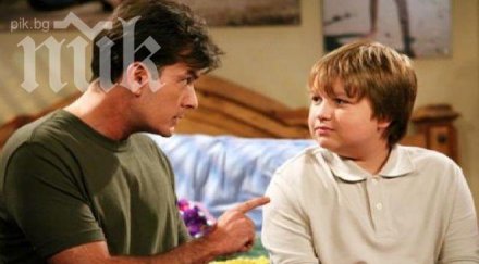 хлапето двама мъже половина става свещеник