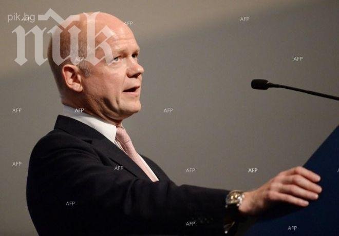 Великобритания прекратява военното сътрудничество с Русия