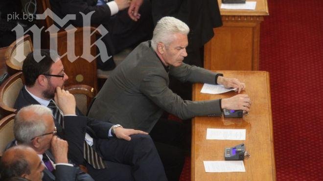 Волен вика Орешарски в парламента да каже позицията на България за Украйна