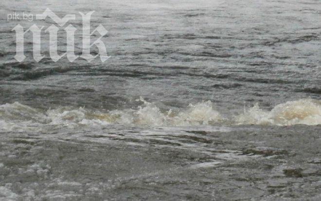 Проверяват опасните язовири в Разградско