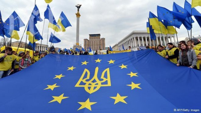 Украинският президент разпусна парламента до 25 март